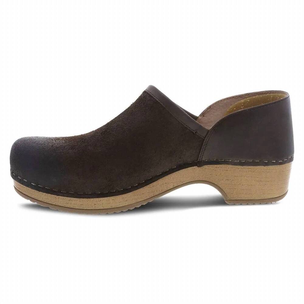 NEW DANSKO women's brenna burnished suede clog in chocolate